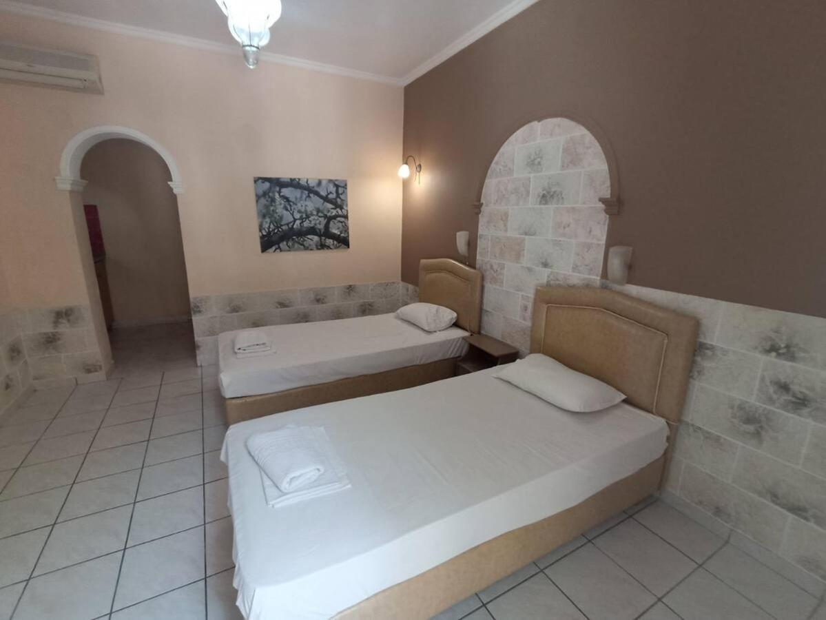 Laganas Beach Hotel Стая снимка