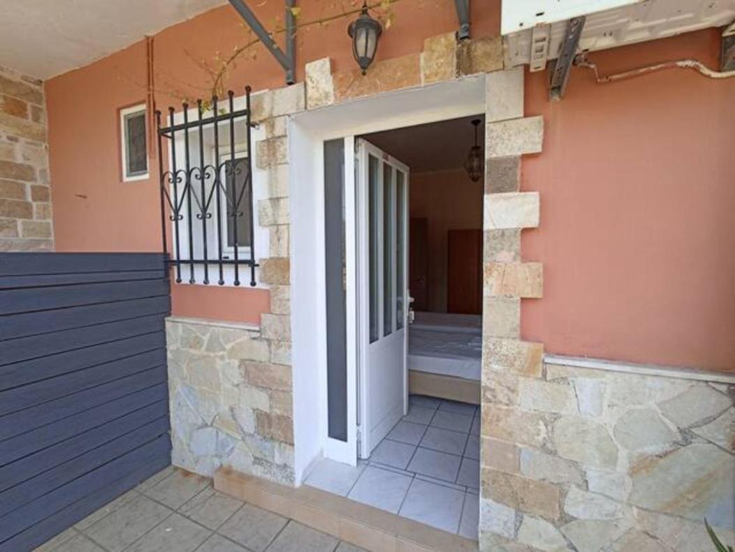 Laganas Beach Hotel Стая снимка